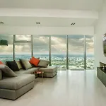 Διαμέρισμα Sky Tower *
