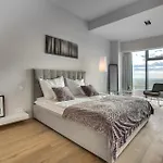 Διαμέρισμα Sky Tower *