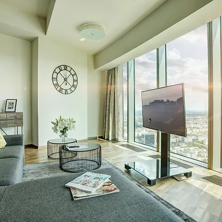 דירה Sky Tower ורוצלב
